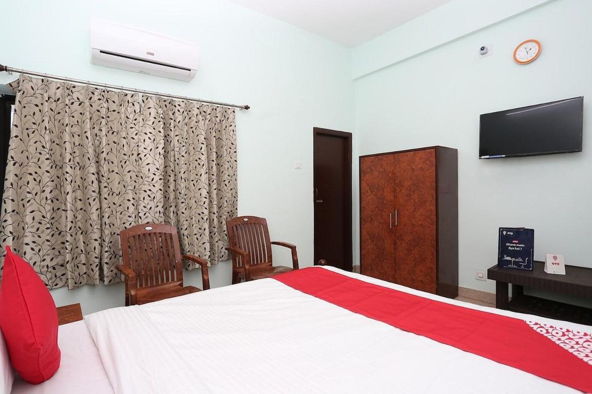 Hotel Lovely Inn ! Puri Пури Екстериор снимка